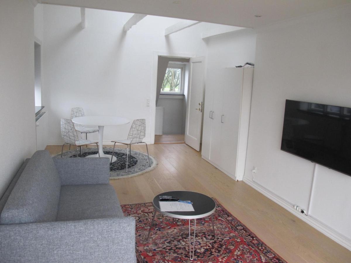 Guesthouse Sharon Apartments Århus Esterno foto