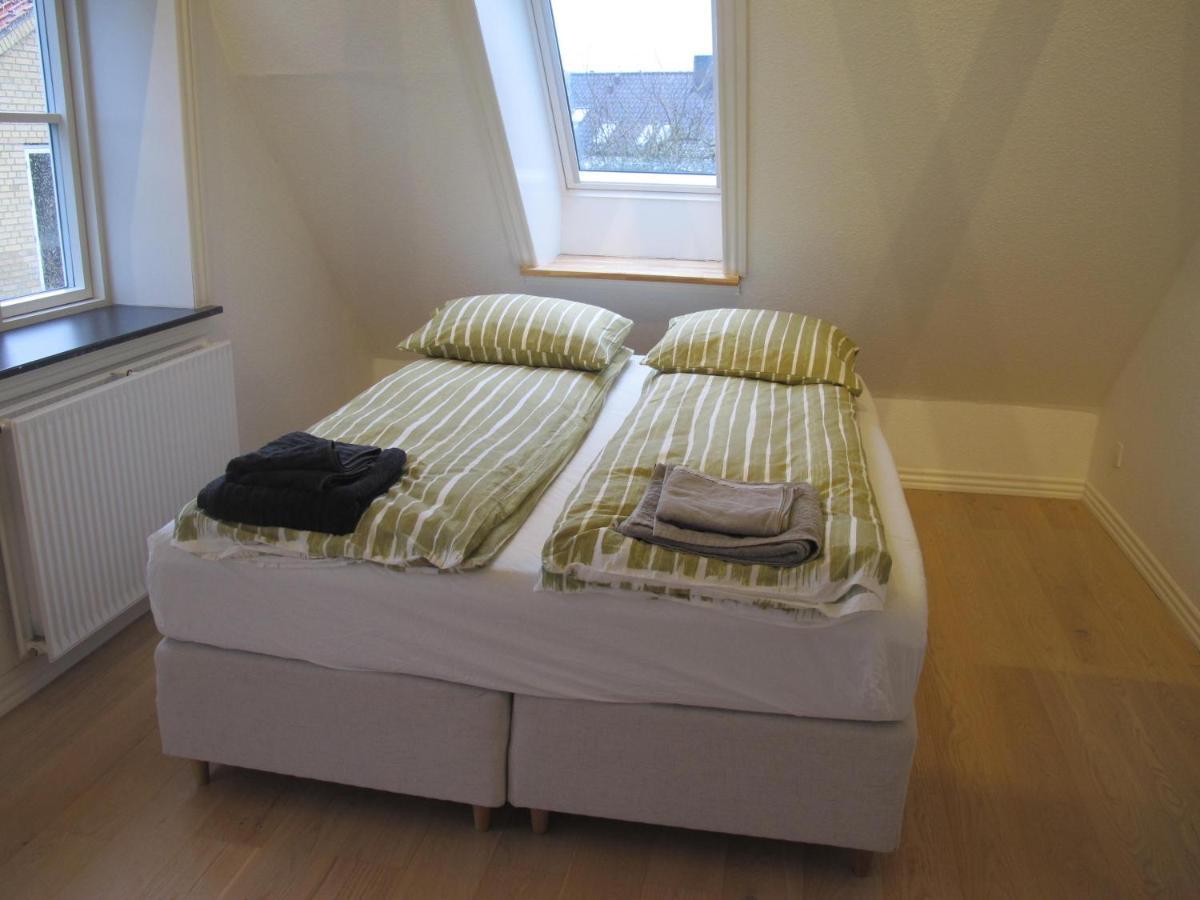 Guesthouse Sharon Apartments Århus Esterno foto